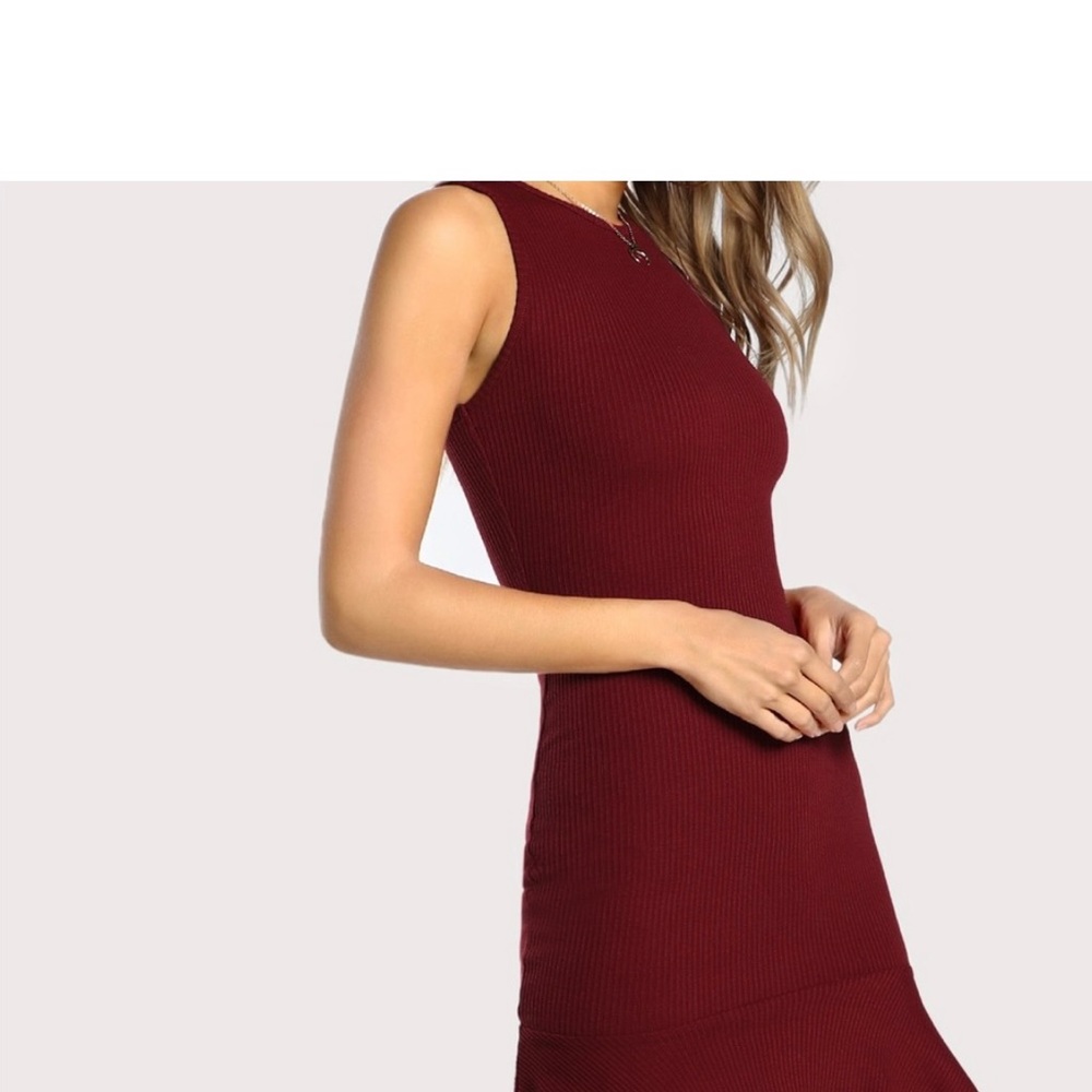 Dress - Picture 2 of 8